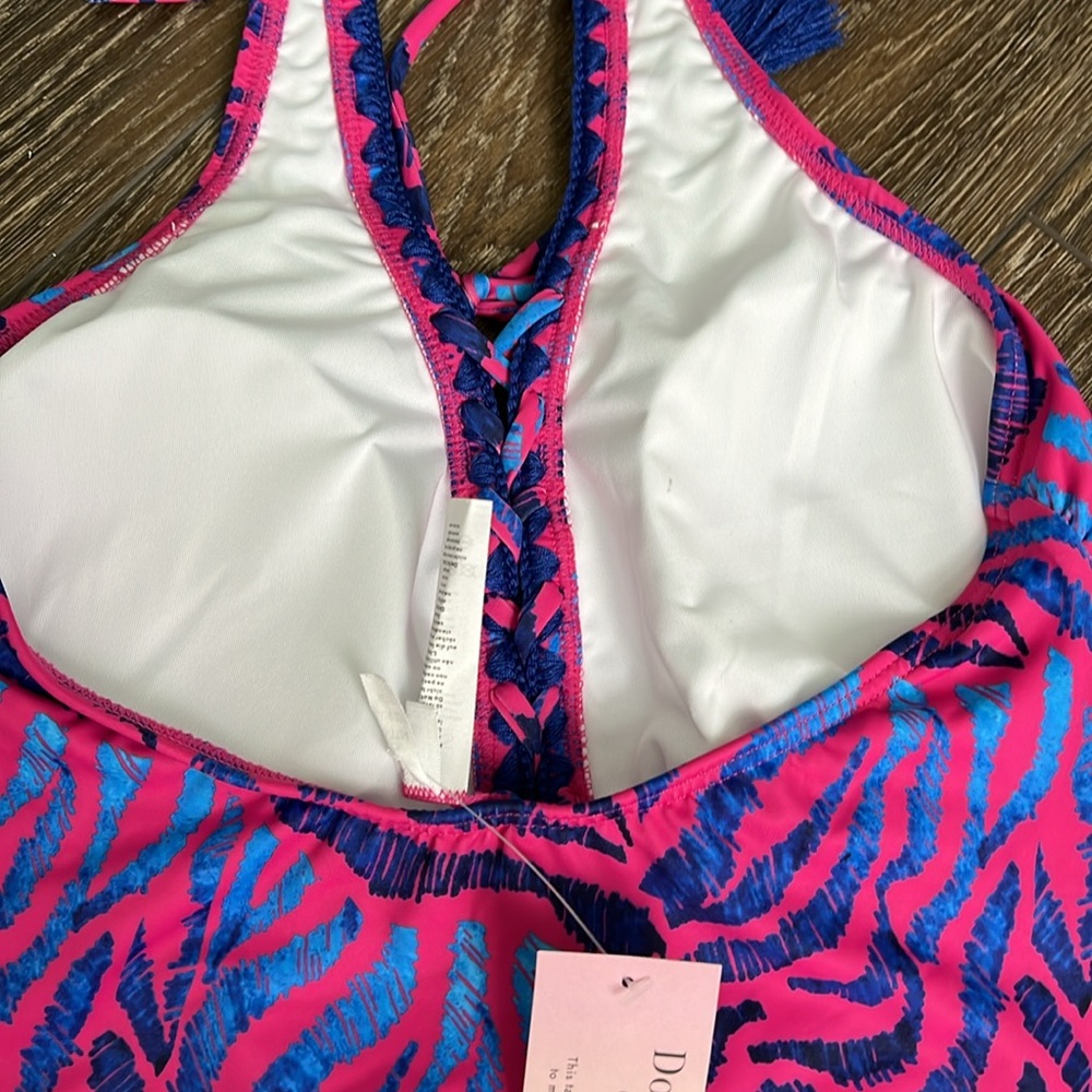 Swimsuit - Picture 11 of 14